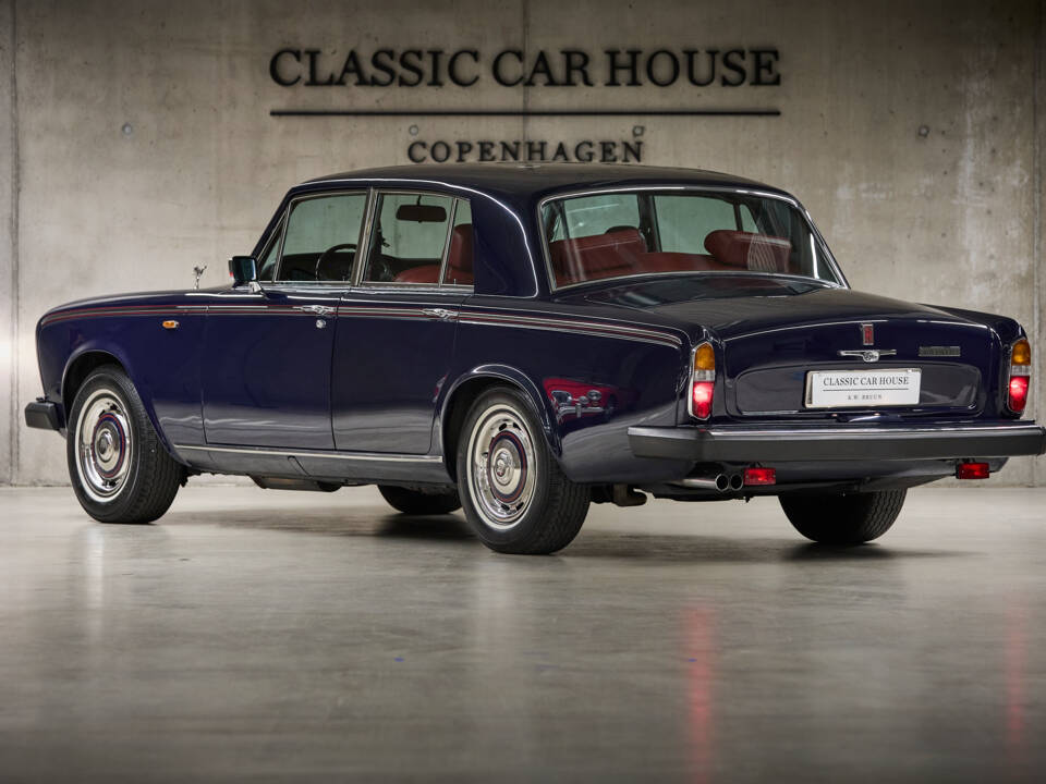 Image 8/100 de Rolls-Royce Silver Shadow II (1979)
