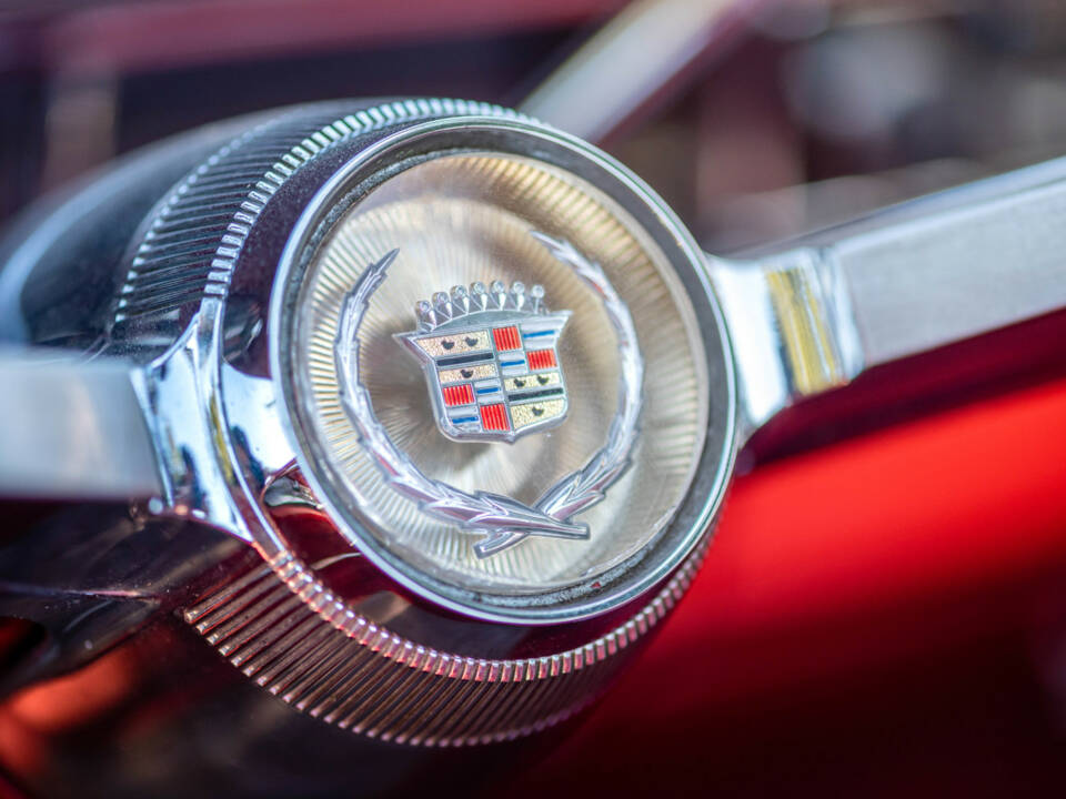 Imagen 28/44 de Cadillac Eldorado Convertible (1964)