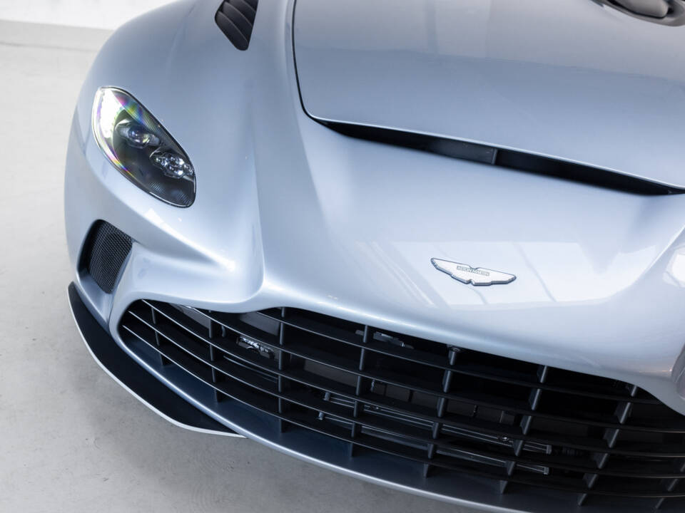 Bild 31/47 von Aston Martin V12 Speedster (2021)