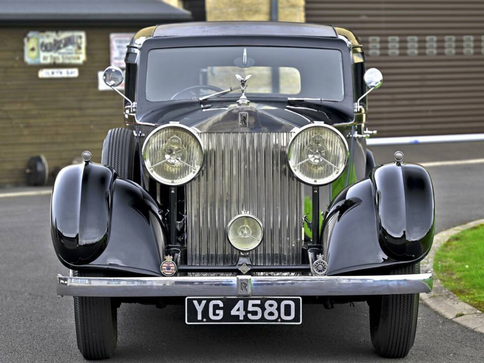 Bild 4/50 von Rolls-Royce 20/25 HP Sport Saloon (1933)
