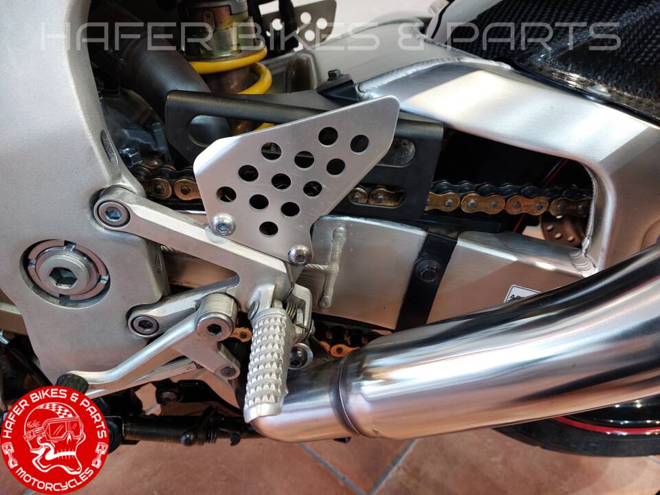 Imagen 39/41 de Honda DUMMY (2004)