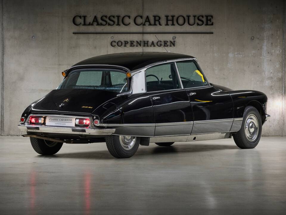 Image 11/97 of Citroën DS 20 Chapron (1972)