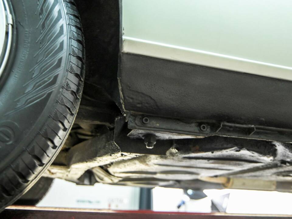 Afbeelding 46/50 van BMW 315 (1983)