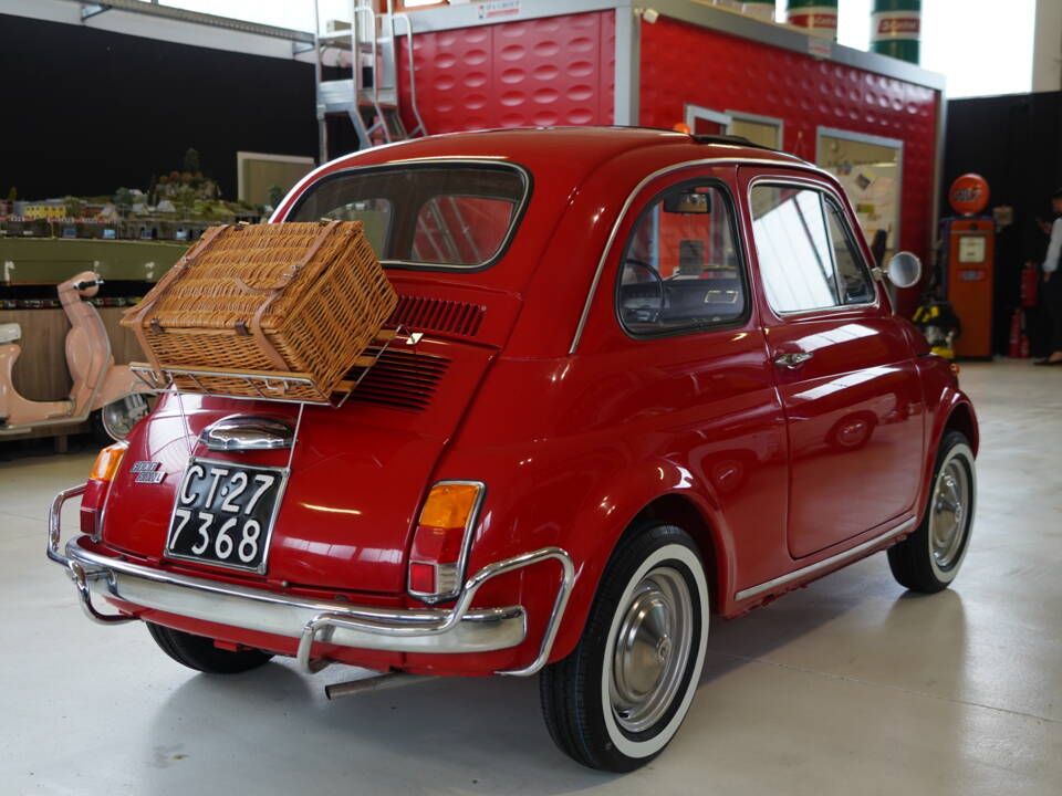 Image 8/28 de FIAT 500 L (1971)