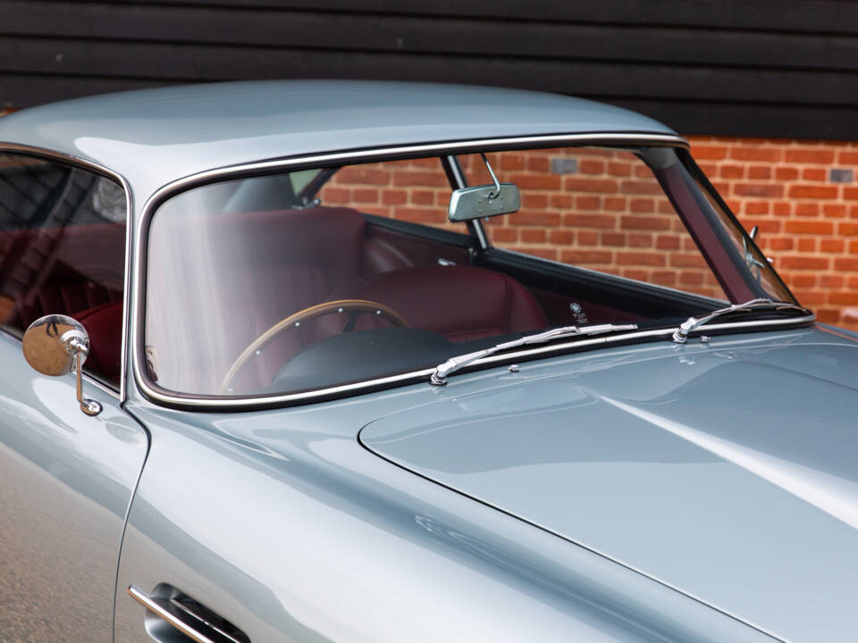 Afbeelding 16/94 van Aston Martin DB 4 (1960)
