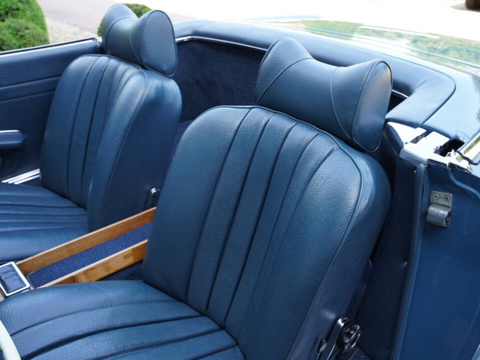 Imagen 35/50 de Mercedes-Benz 280 SL (1968)