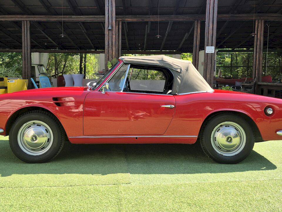 Image 47/63 of FIAT 1200 S OSI (1965)