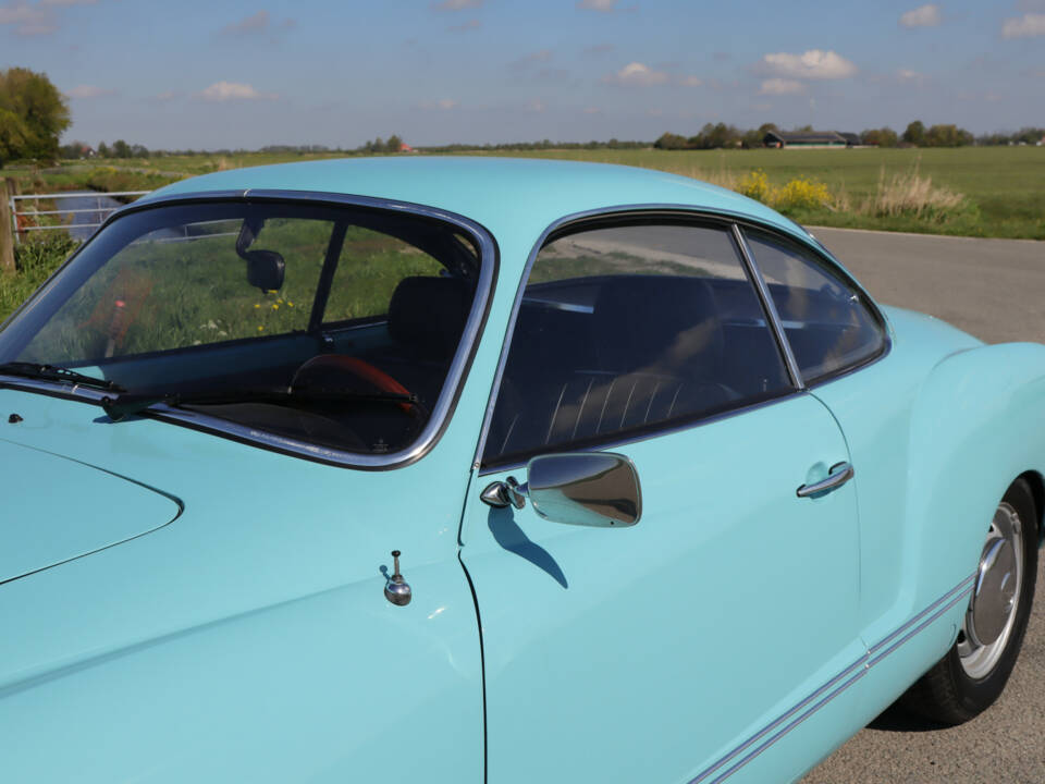 Image 15/50 of Volkswagen Karmann Ghia 1600 (1970)