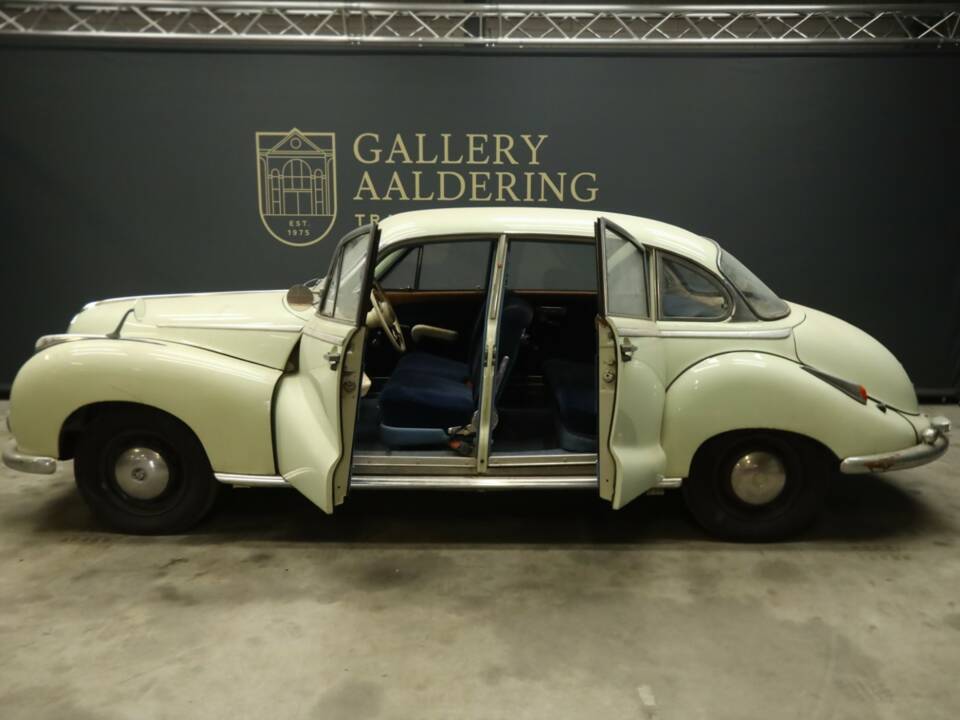 Afbeelding 16/50 van BMW 502 (1956)