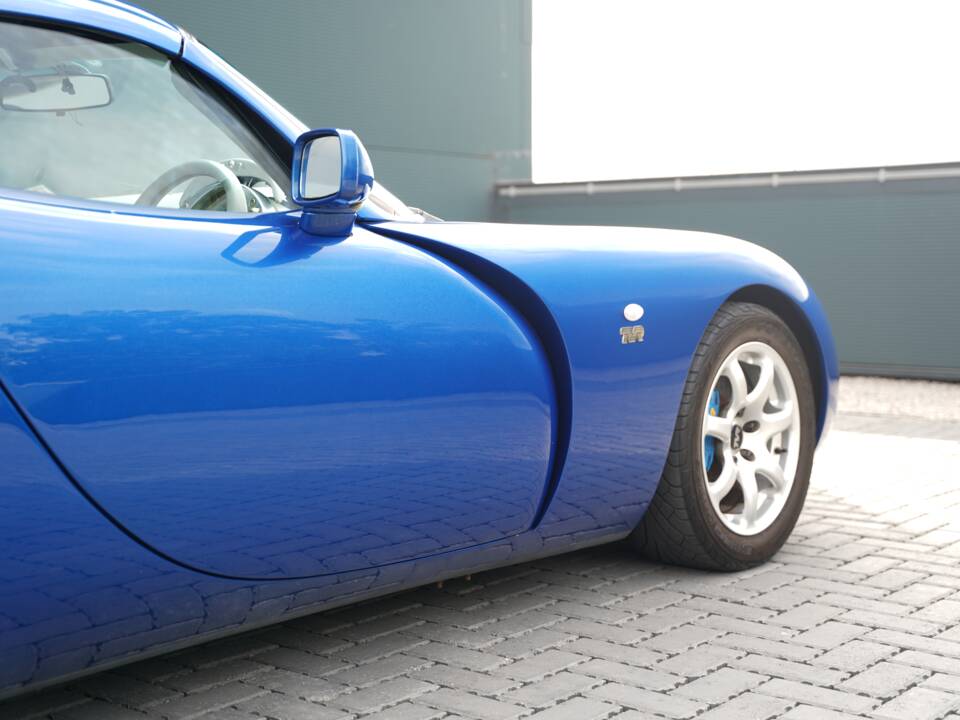 Image 48/50 of TVR Tuscan S (2000)