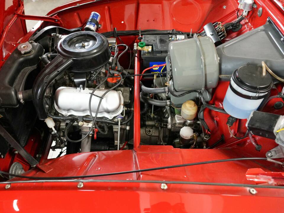 Image 23/34 of Saab 96 V4 (1967)