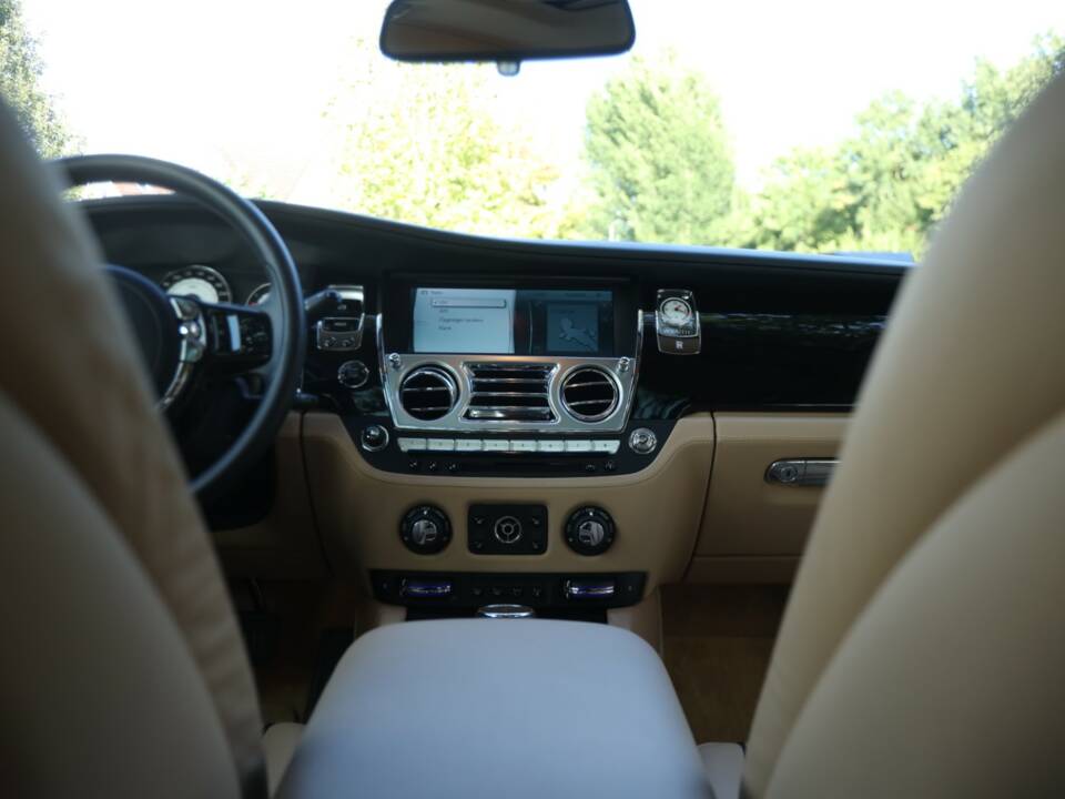 Bild 30/50 von Rolls-Royce Wraith (2014)