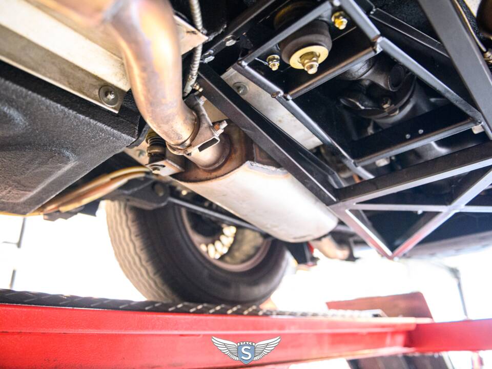 Bild 28/73 von Aston Martin V8 EFi Volante (1987)