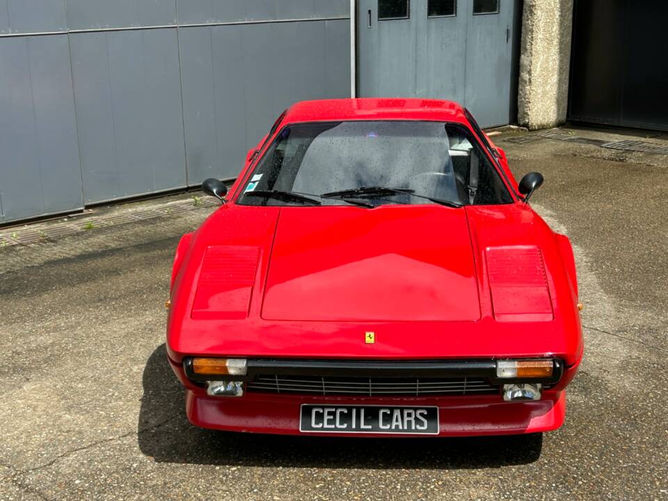 Image 3/42 of Ferrari 308 GTBi (1981)