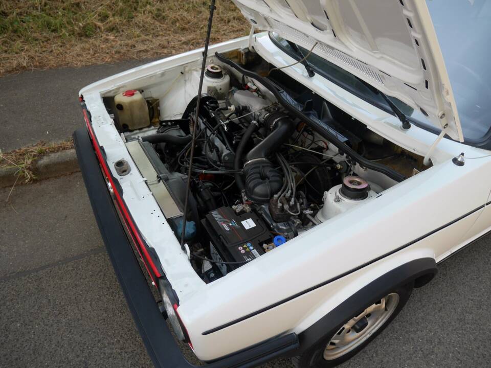 Image 30/35 of Volkswagen Golf Mk I GTI 1.6 (1980)