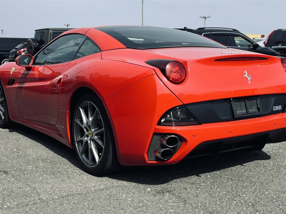 Image 9/49 of Ferrari California 30 (2013)