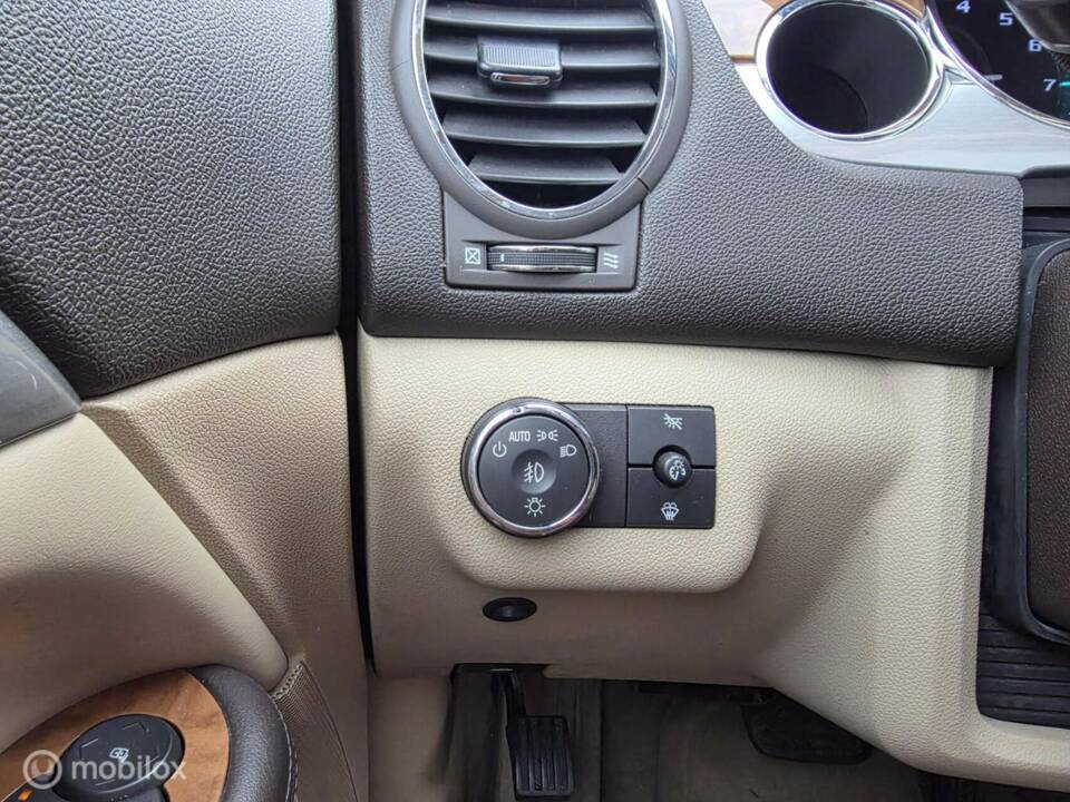 Imagen 42/50 de Buick Enclave 3.6 (2008)