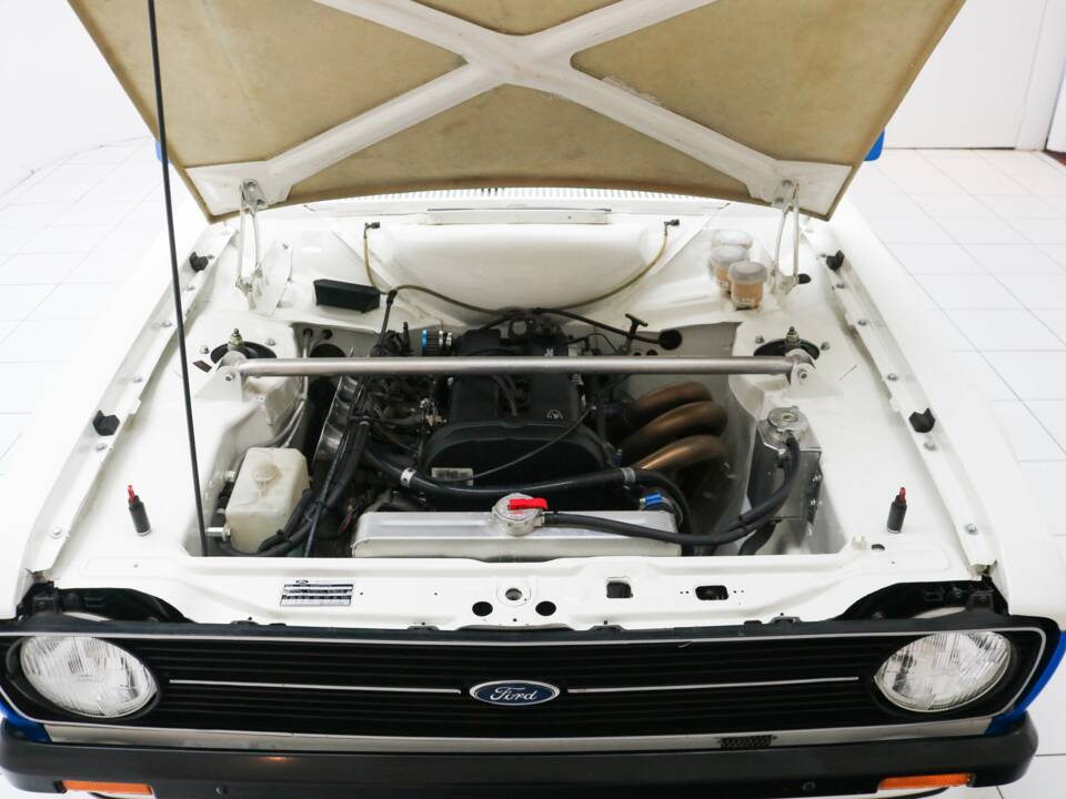 Bild 11/12 von Ford Escort RS 2000 (1976)
