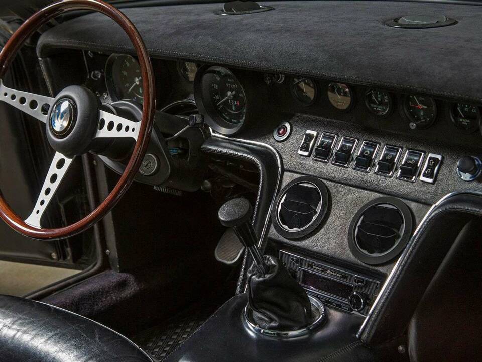Bild 25/32 von Maserati Ghibli SS (1970)