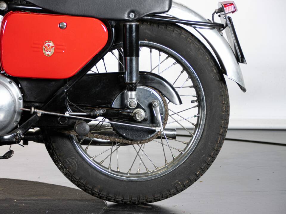 Image 14/50 of Matchless G 12 (1963)