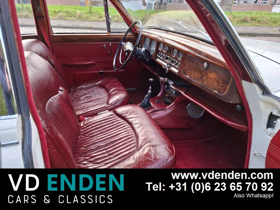 Bild 30/66 von Jaguar S-Type 3.4 (1964)