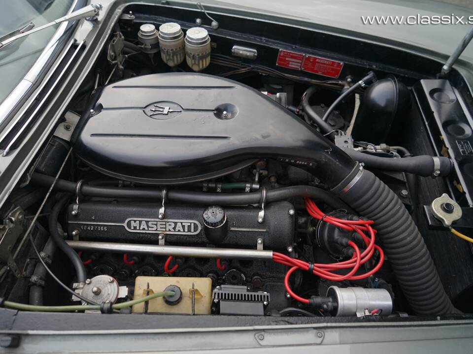 Image 7/21 of Maserati Quattroporte 4200 (1965)