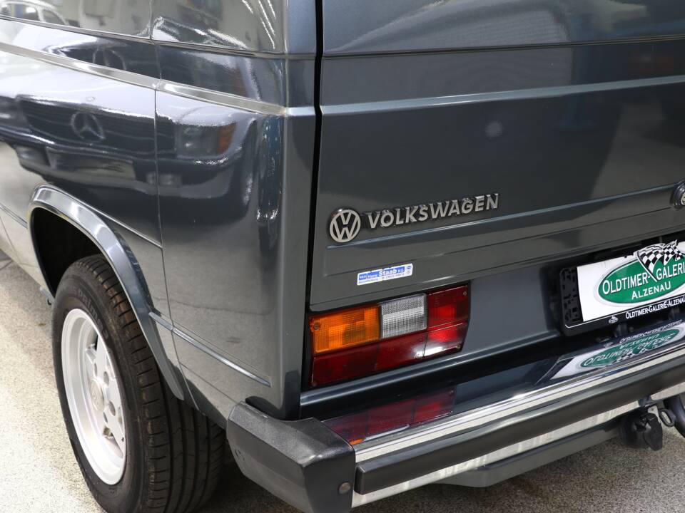 Bild 43/50 von Volkswagen T3 Caravelle GL 1.9 (1987)