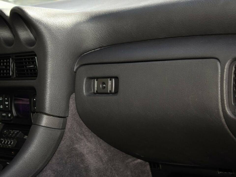 Bild 46/80 von Mitsubishi 3000 GT (1992)