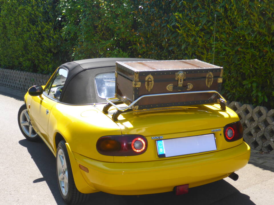 Immagine 31/56 di Mazda MX-5 1.6 (1995)