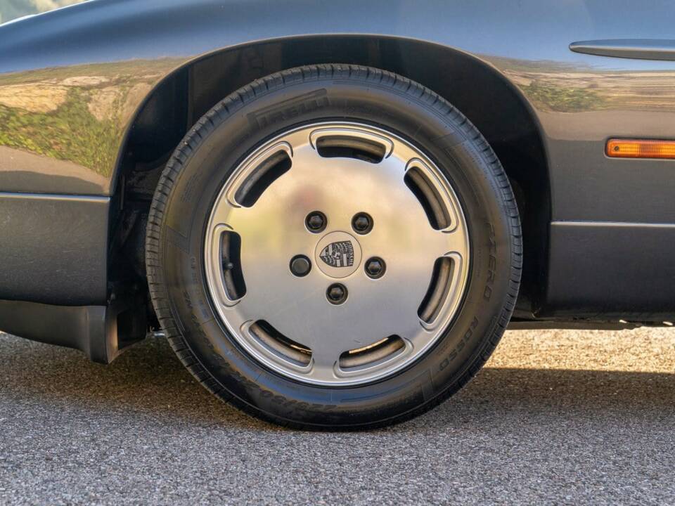 Image 14/30 of Porsche 928 S4 (1989)