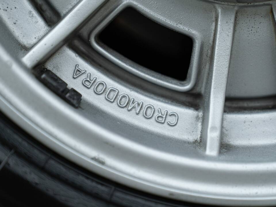 Image 36/50 of FIAT Dino 2400 Spider (1972)