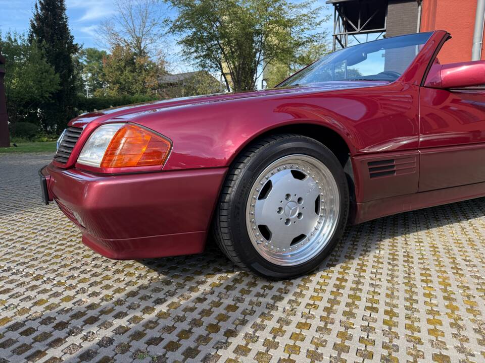 Image 34/34 de Mercedes-Benz 500 SL (1993)