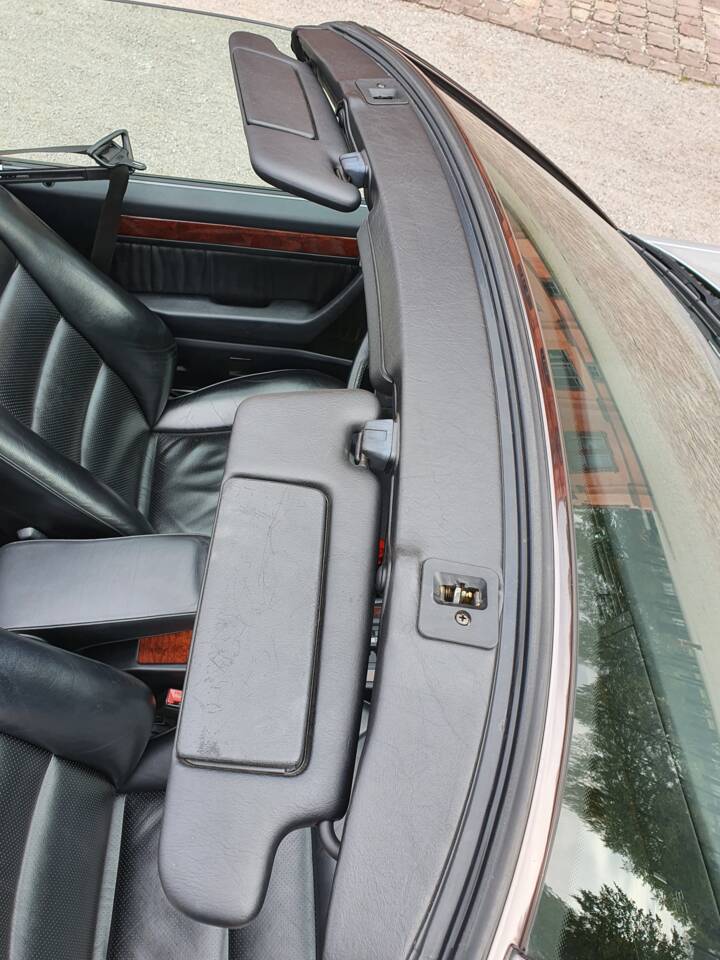 Imagen 78/94 de Mercedes-Benz 300 CE-24 3.4 AMG (1992)