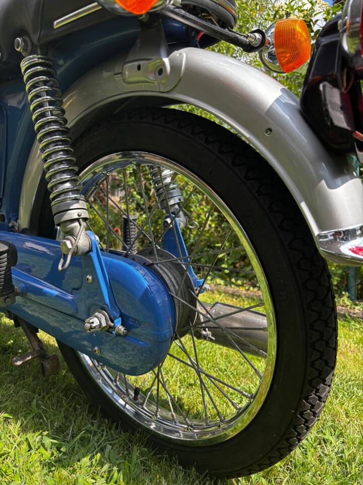 Immagine 7/15 di Suzuki A 100 (1972)