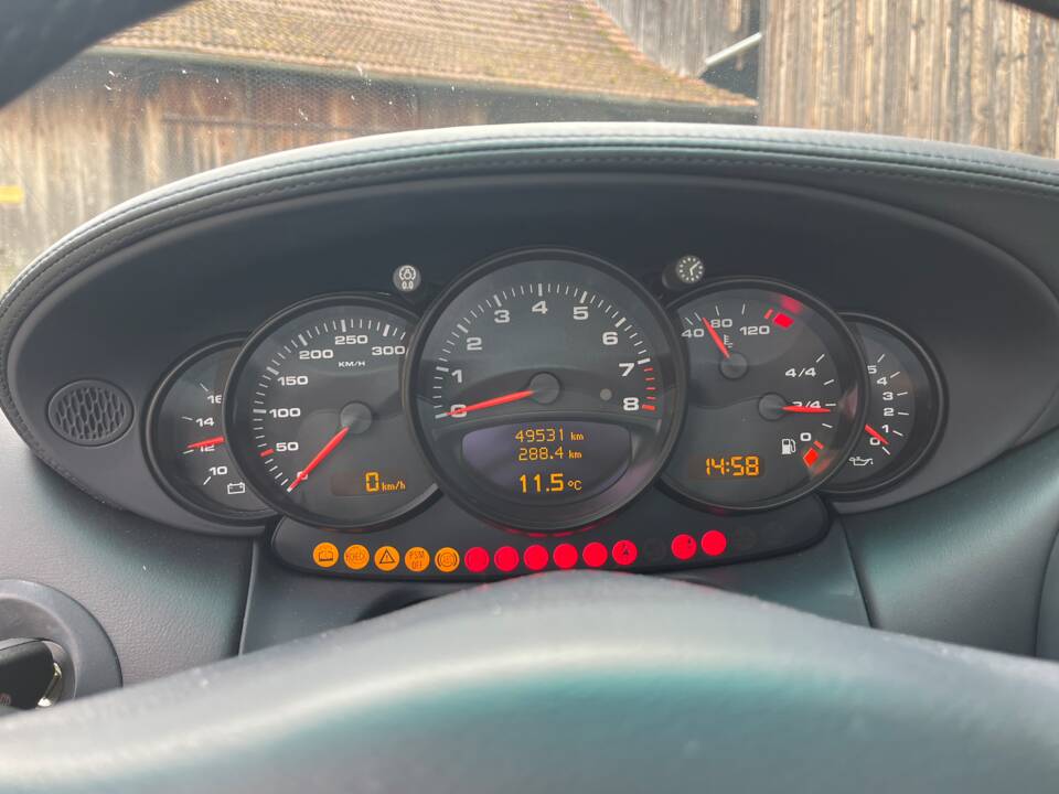 Bild 25/50 von Porsche 911 Carrera (2003)