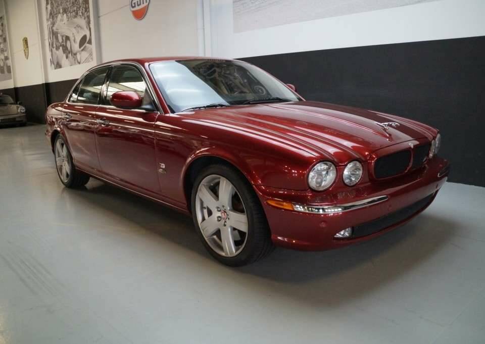 Imagen 2/50 de Jaguar XJR (2007)