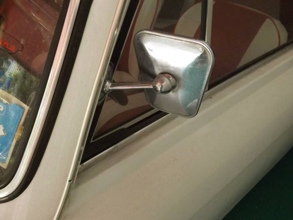 Immagine 47/50 di Autobianchi Bianchina Panoramica (1967)