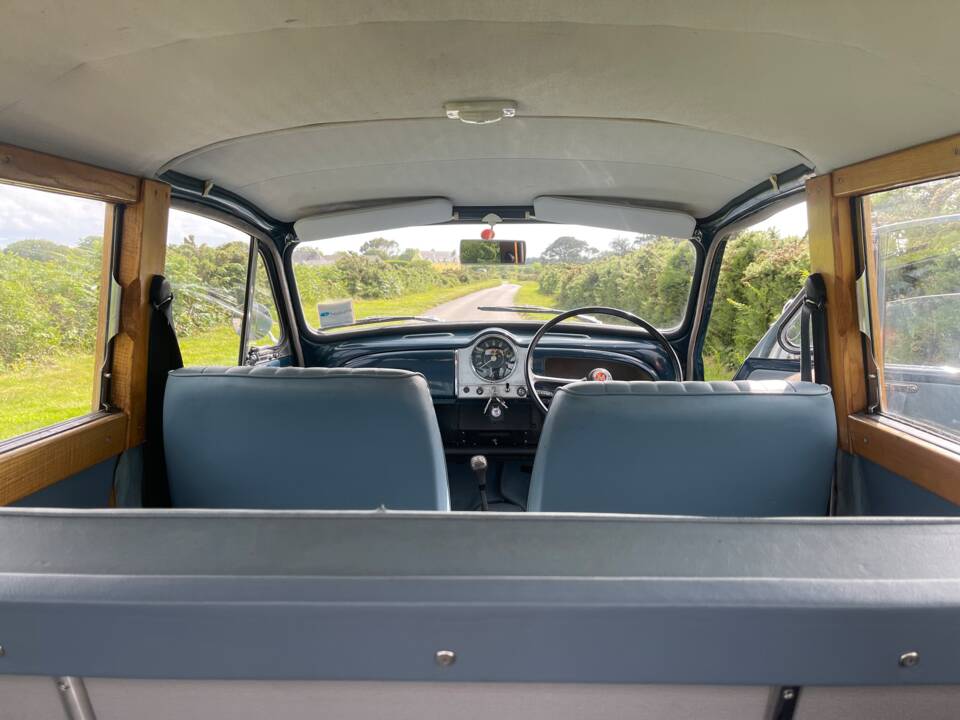 Imagen 7/10 de Morris Minor 1000 Traveller (1971)