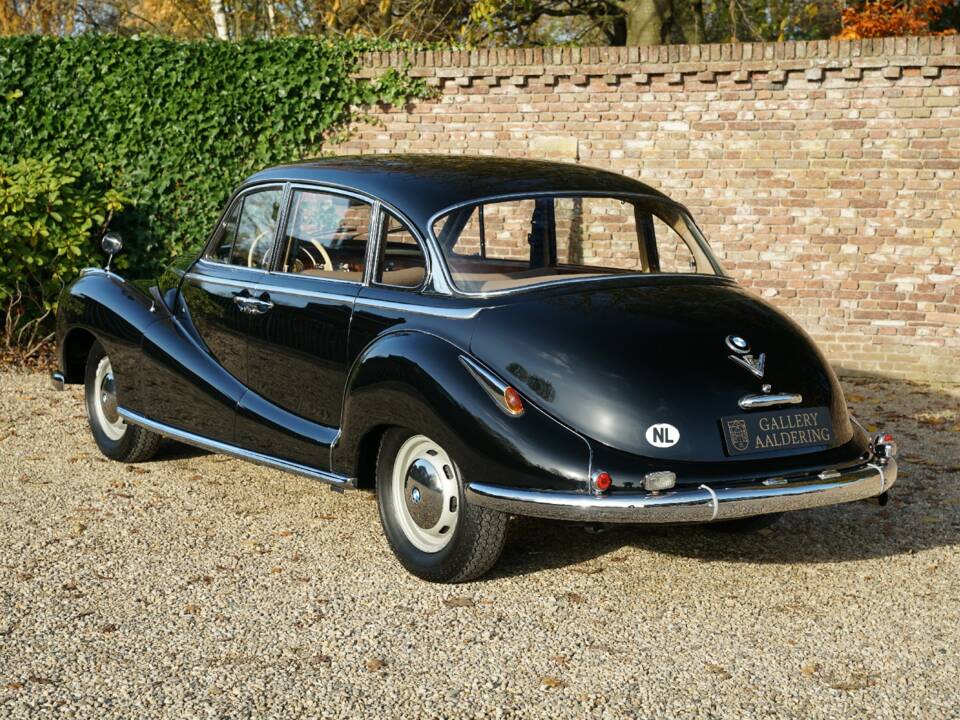 Afbeelding 36/50 van BMW 502 - 3.2 Litre (1958)