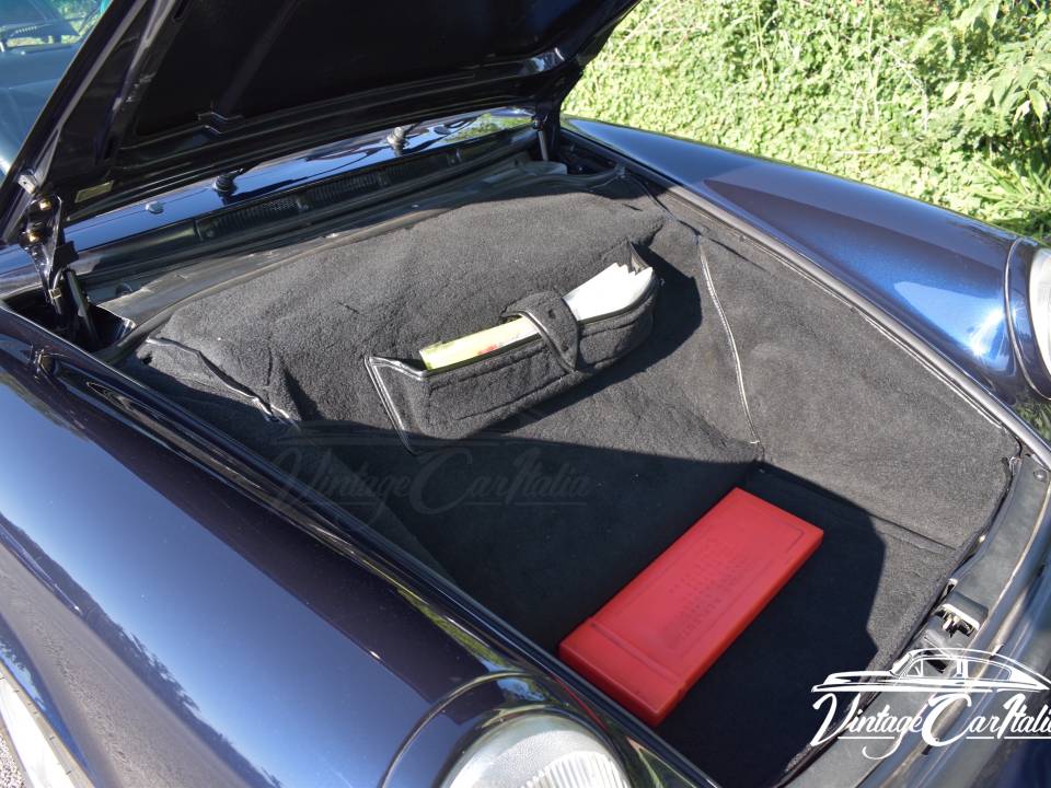 Bild 43/50 von Porsche 911 Carrera 2 (1992)