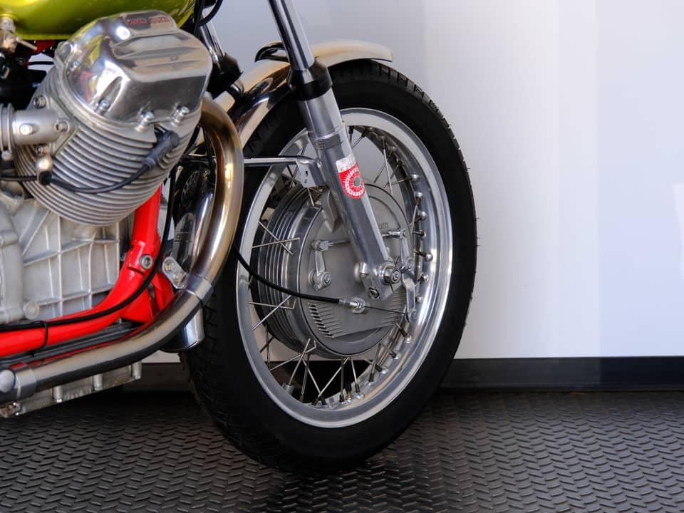 Immagine 80/80 di Moto Guzzi V7 Sport (1972)