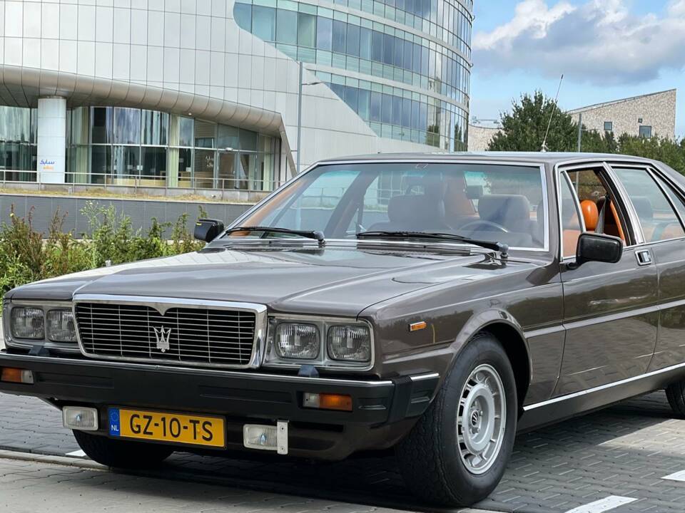 Afbeelding 10/23 van Maserati Quattroporte 4900 (1980)