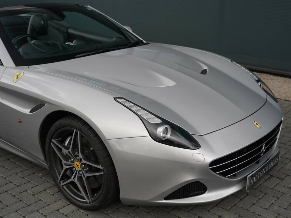 Bild 25/50 von Ferrari California T (2015)