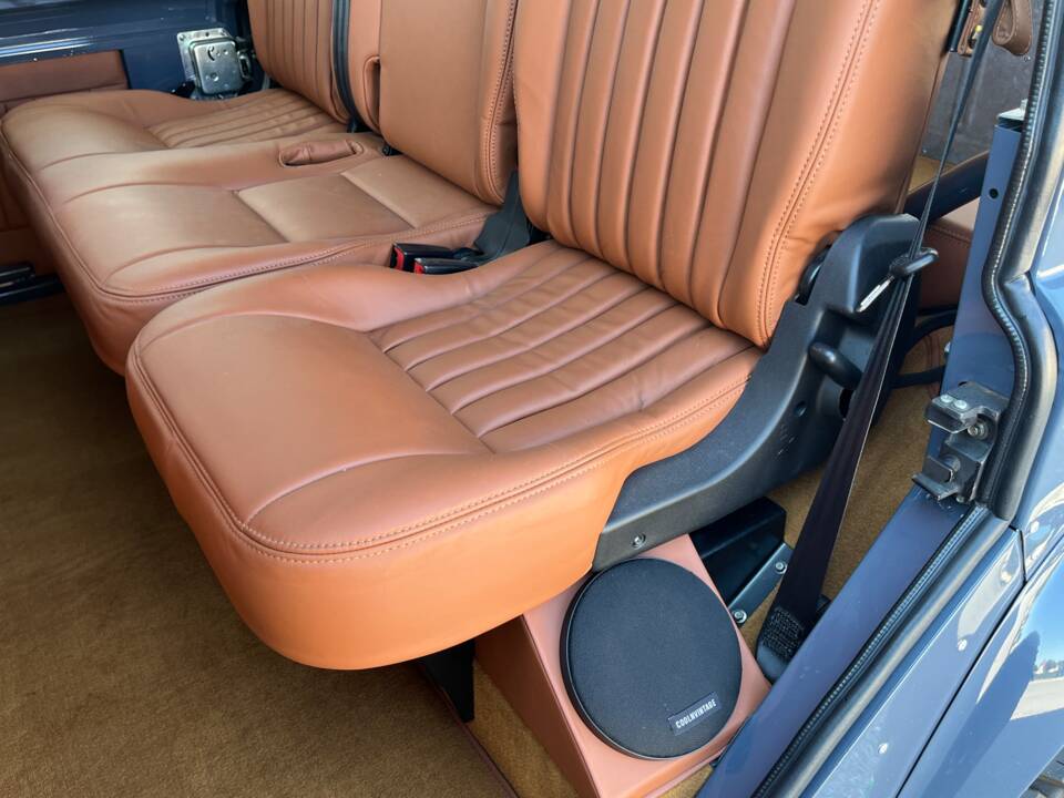 Bild 38/100 von Land Rover Defender 110 (2014)