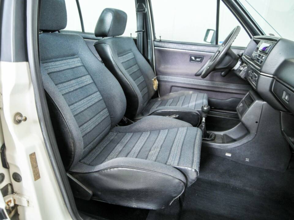 Immagine 16/46 di Volkswagen Jetta II 1.8 (1985)