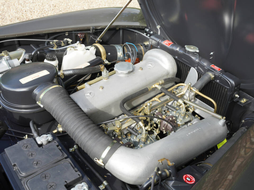 Bild 19/50 von Mercedes-Benz 190 SL (1960)