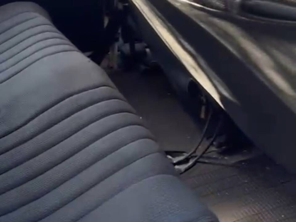 Afbeelding 12/54 van Citroën 2 CV 6 Club (1985)