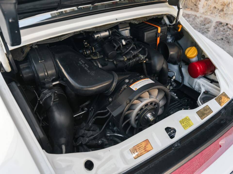 Bild 77/90 von Porsche 911 Carrera RS (1992)