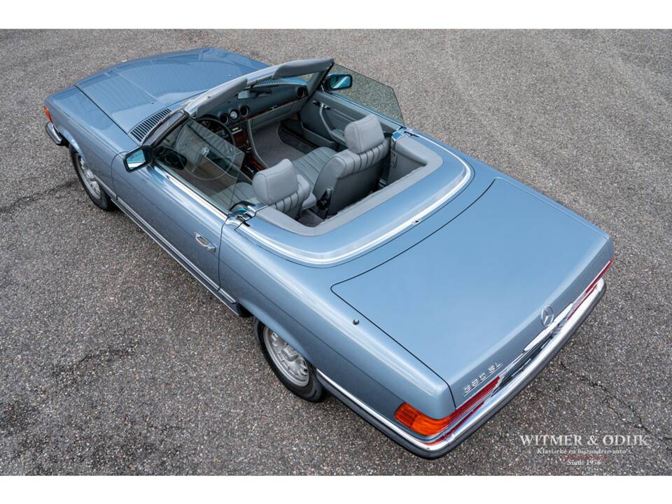 Imagen 18/28 de Mercedes-Benz 380 SL (1984)