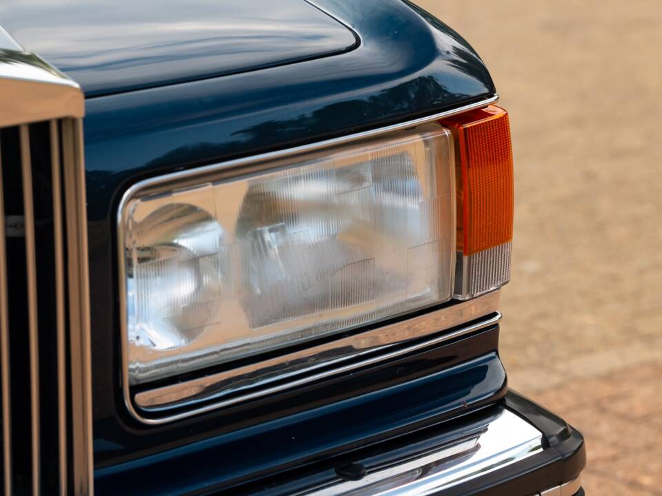 Imagen 23/50 de Rolls-Royce Silver Spirit (1988)